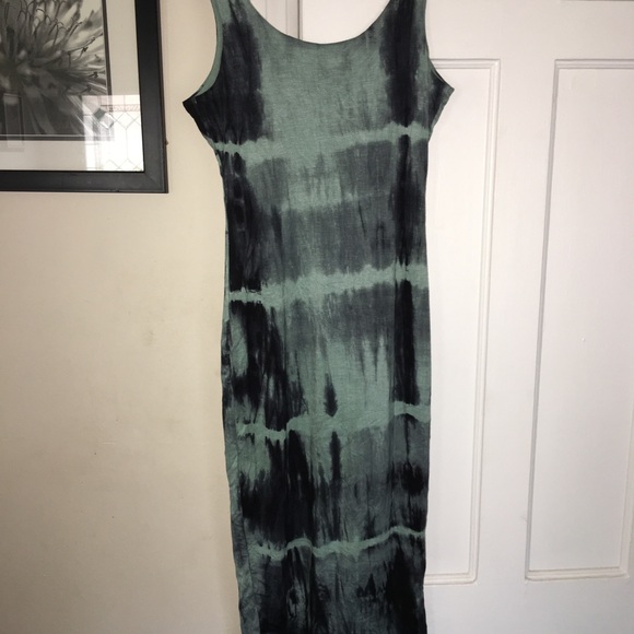 Fashion Nova BodyCon Midi Dress - Picture 3 of 3